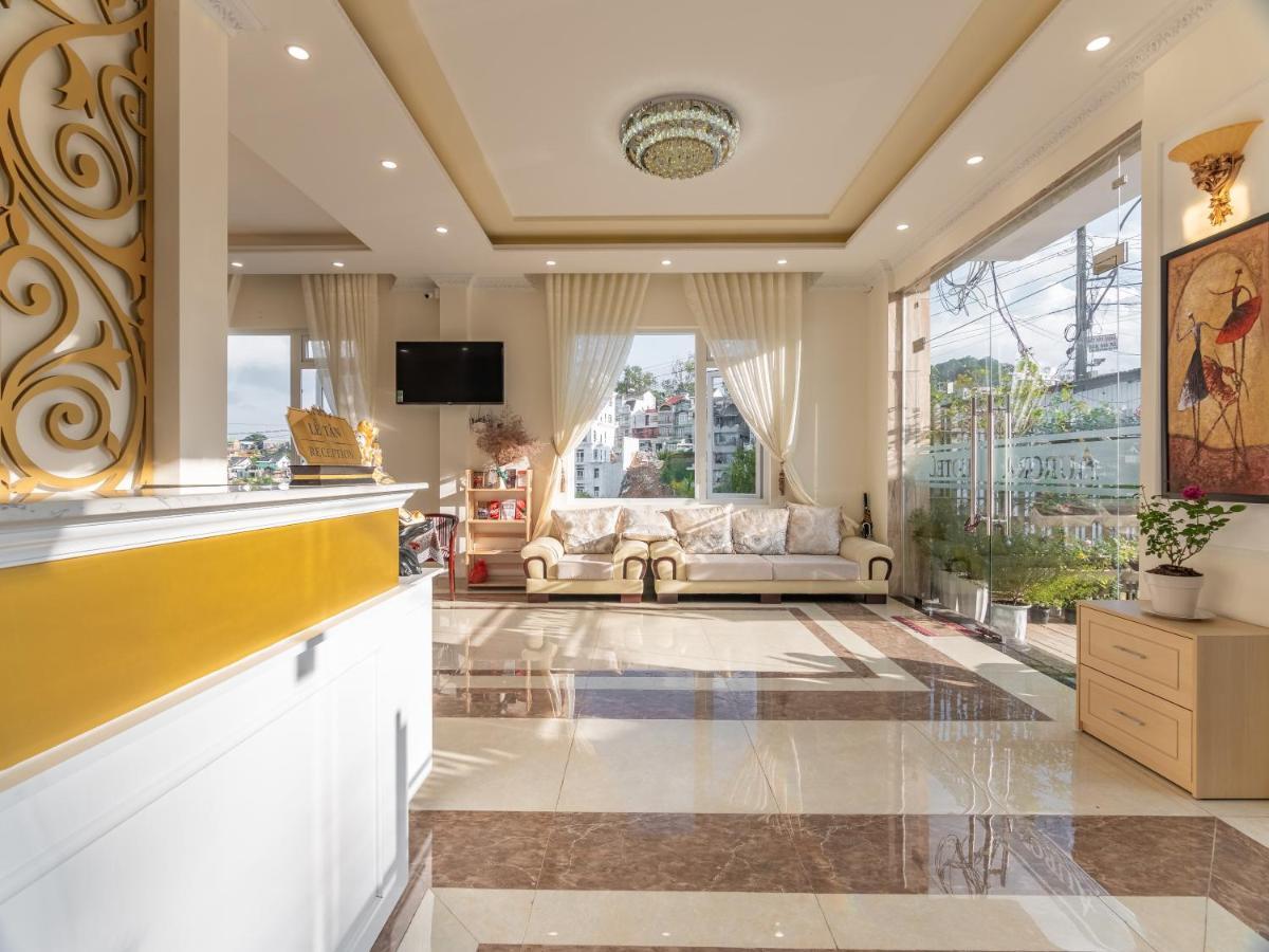 Aurora Hotel Dalat Екстер'єр фото