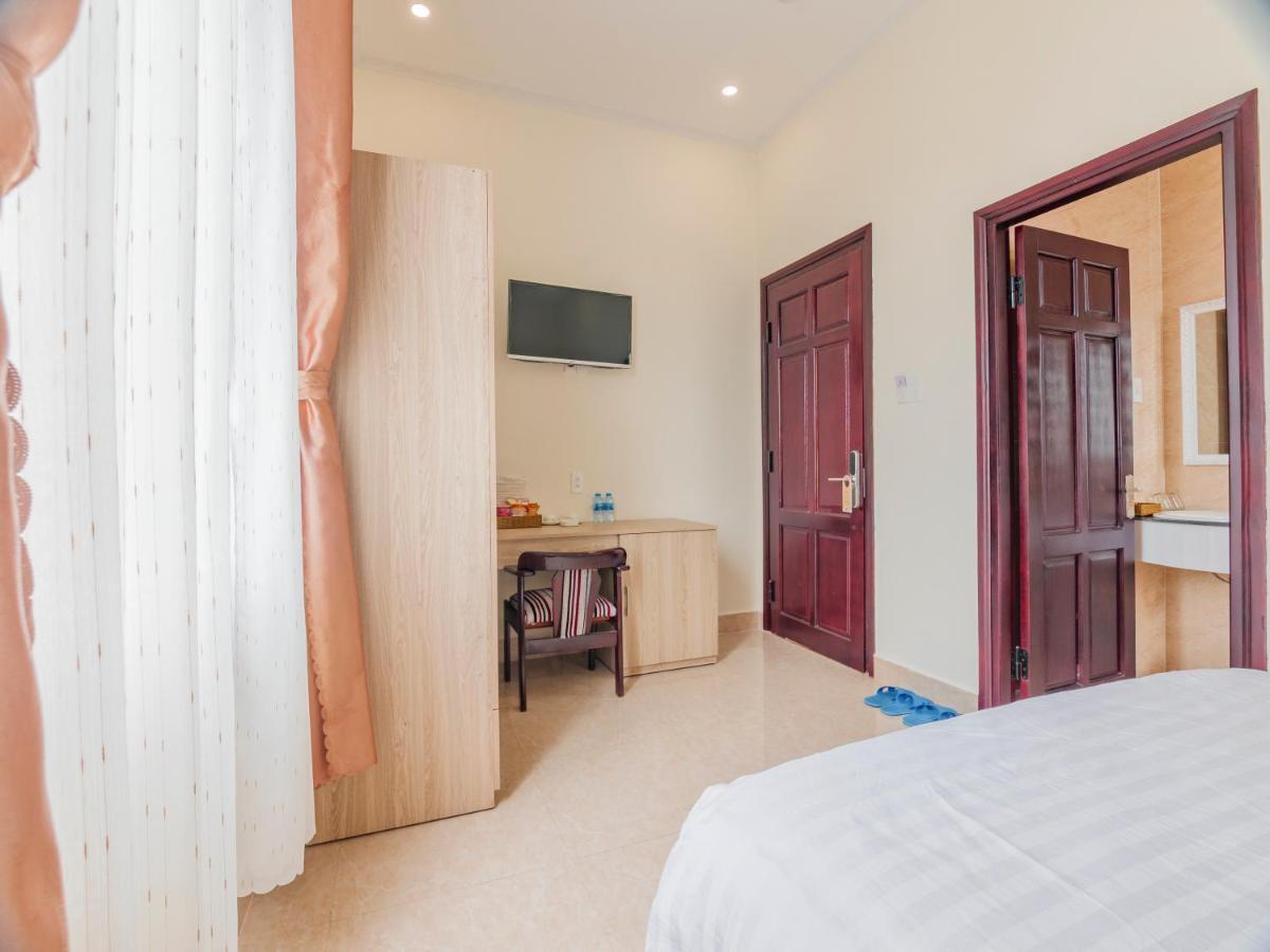 Aurora Hotel Dalat Екстер'єр фото